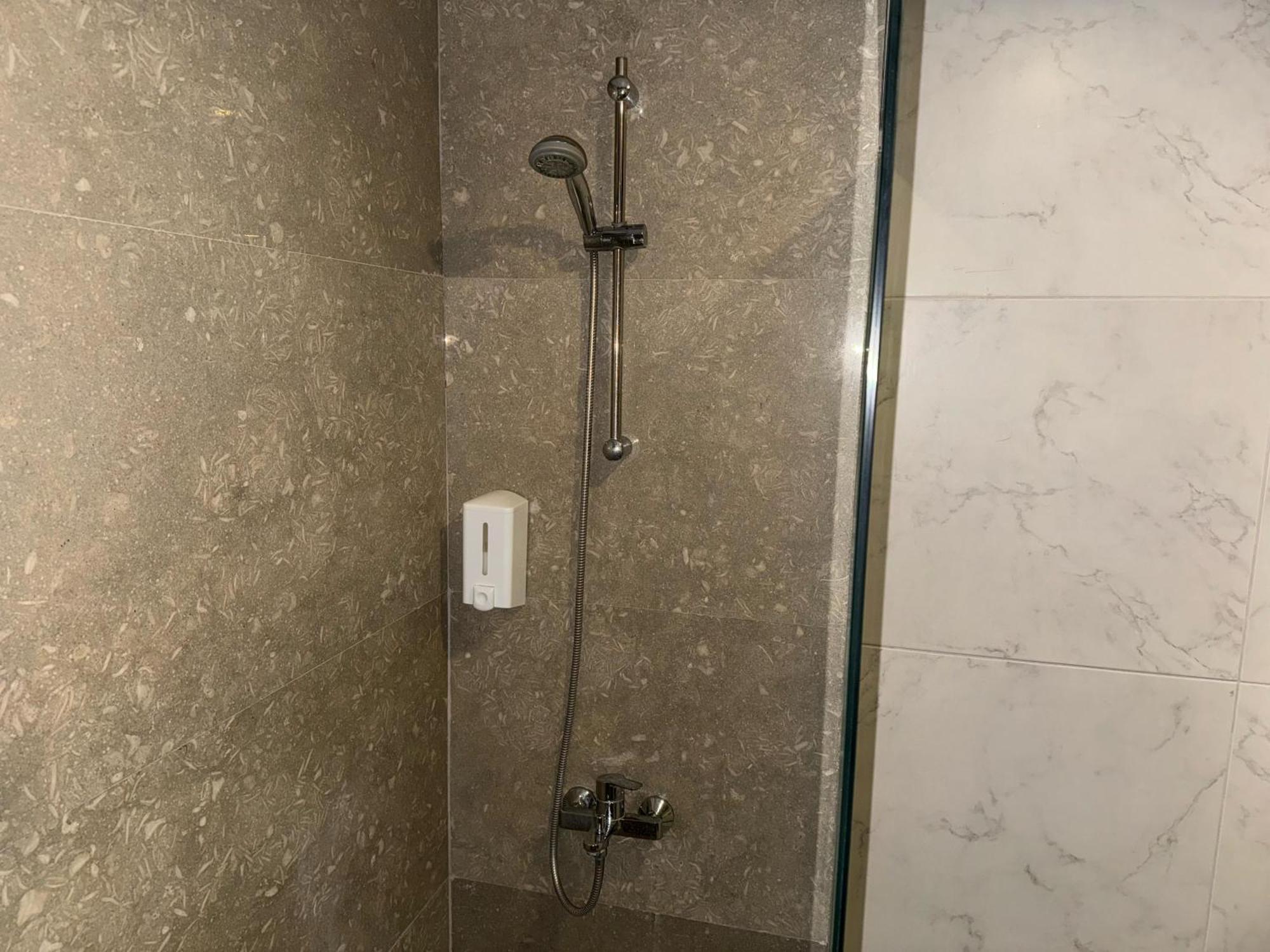 Aderans Hotel イスタンブール エクステリア 写真